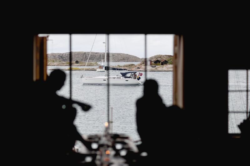 sailing boat window